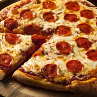 Sosisli Pizza