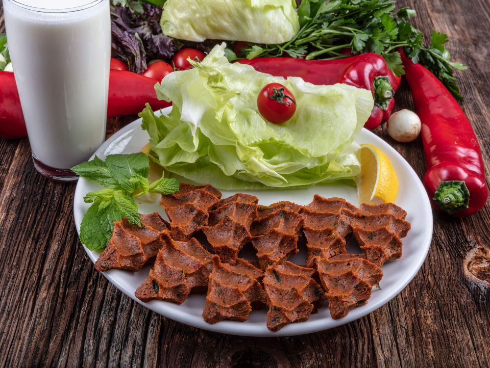 SERİNCE ÇİĞ KÖFTE(Küçükali,Kayseri)