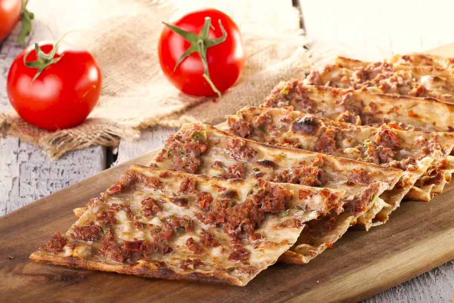KONYA ETLİ EKMEK NİHAT USTA(Nevşehir)