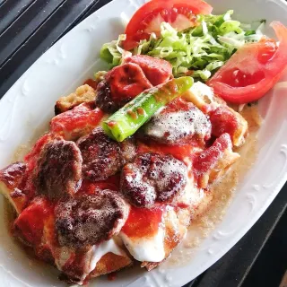 Yoğurtlu Balaban Köfte